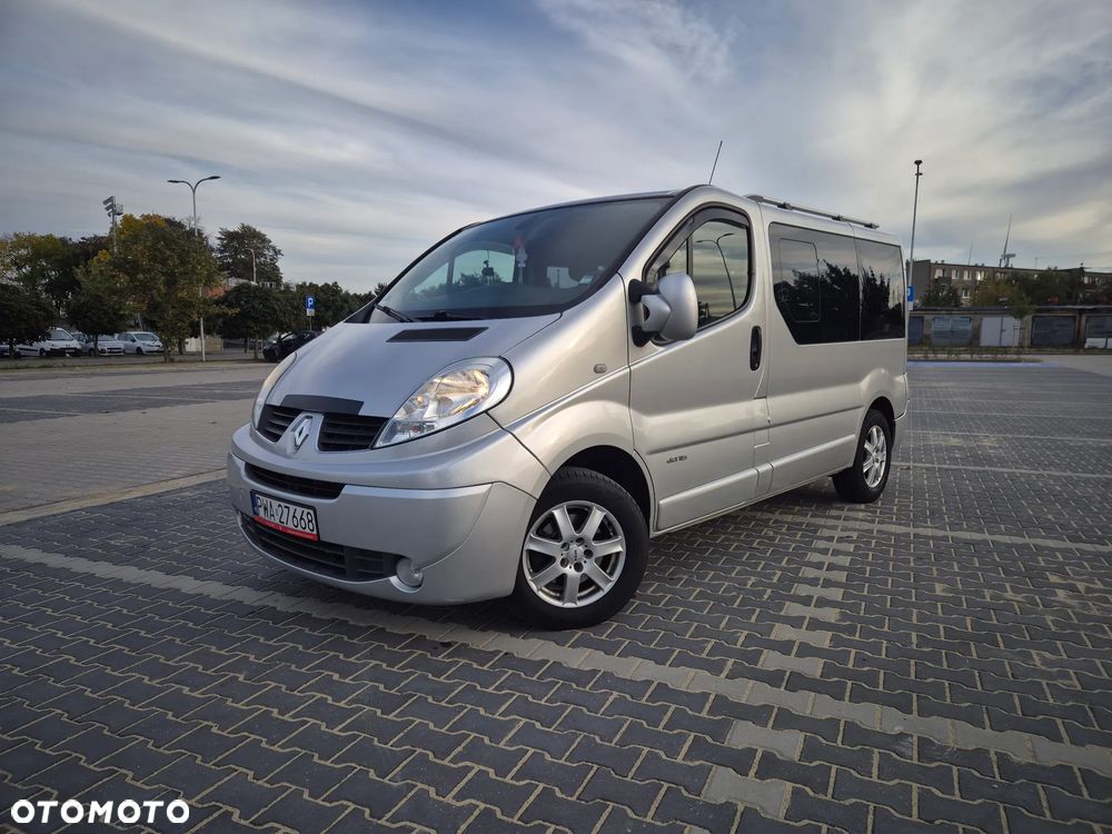 Renault Trafic - 1