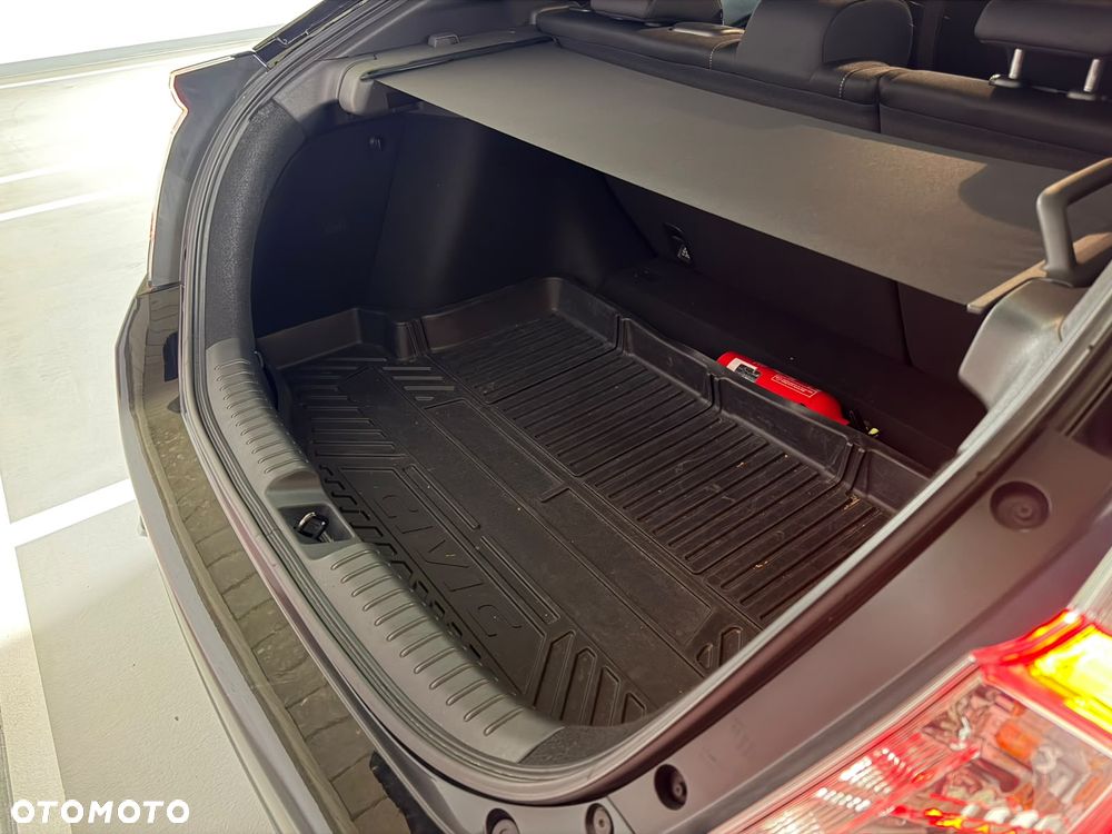 Honda Civic 1.0 T Executive Sport Line - 10