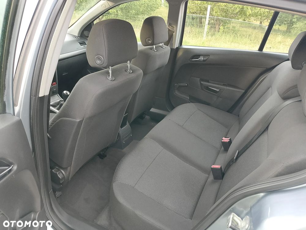 Opel Astra - 15