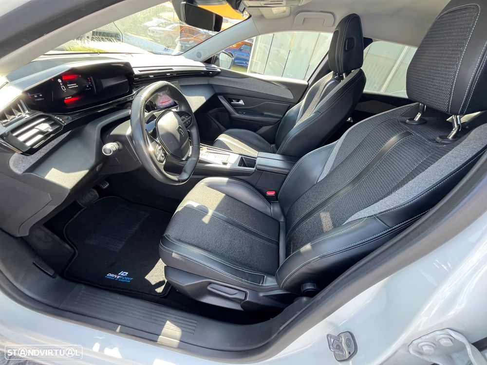 Peugeot 308 1.5 BlueHDi Allure Pack EAT8 - 27