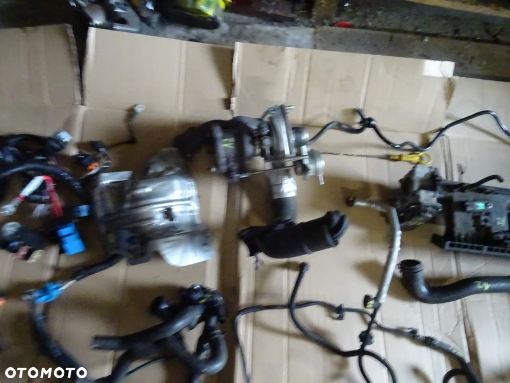 DACIA DOKKER LODGY SILNIK 1,2 TCE TURBO 60500KM CALY OSPRZET SILNIKA  CZESCI ROZNE - 26