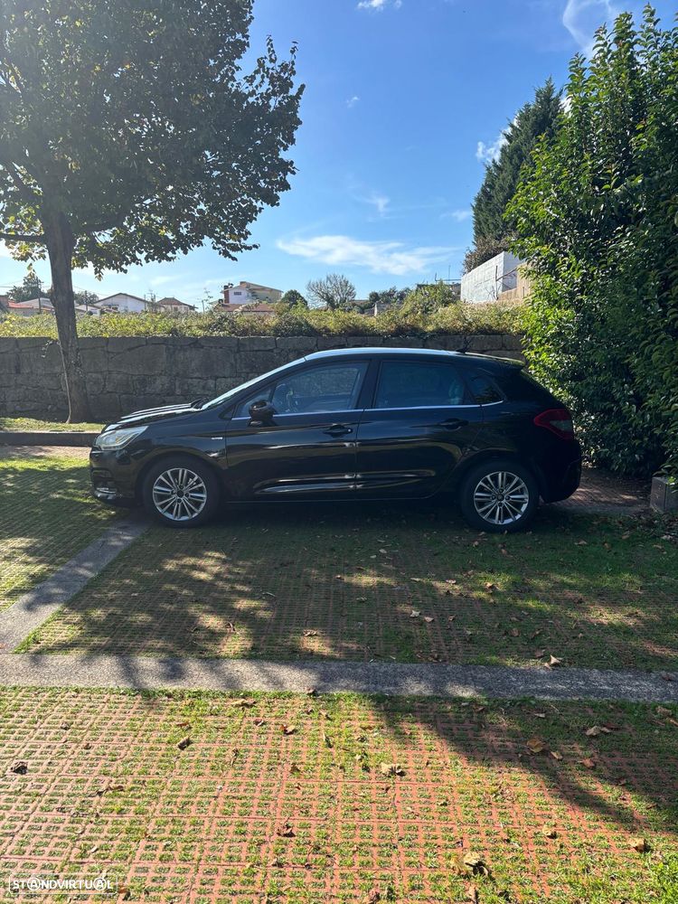 Citroen C4 2011 photo 4