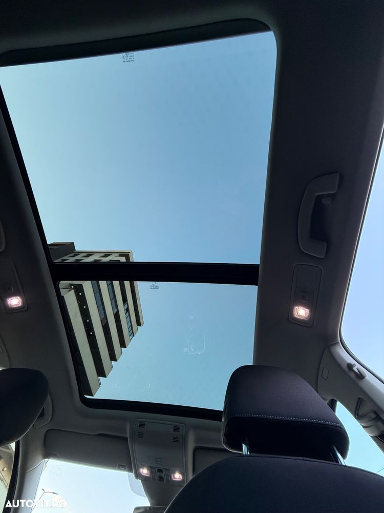 Volkswagen Golf Variant 2.0 TDI SCR DSG IQ.DRIVE - 20