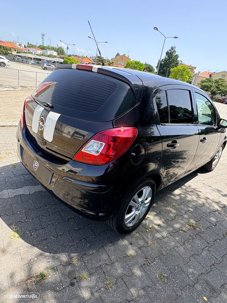 Opel Corsa 1.2 Enjoy - 3