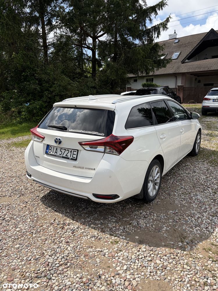 Toyota Auris - 5