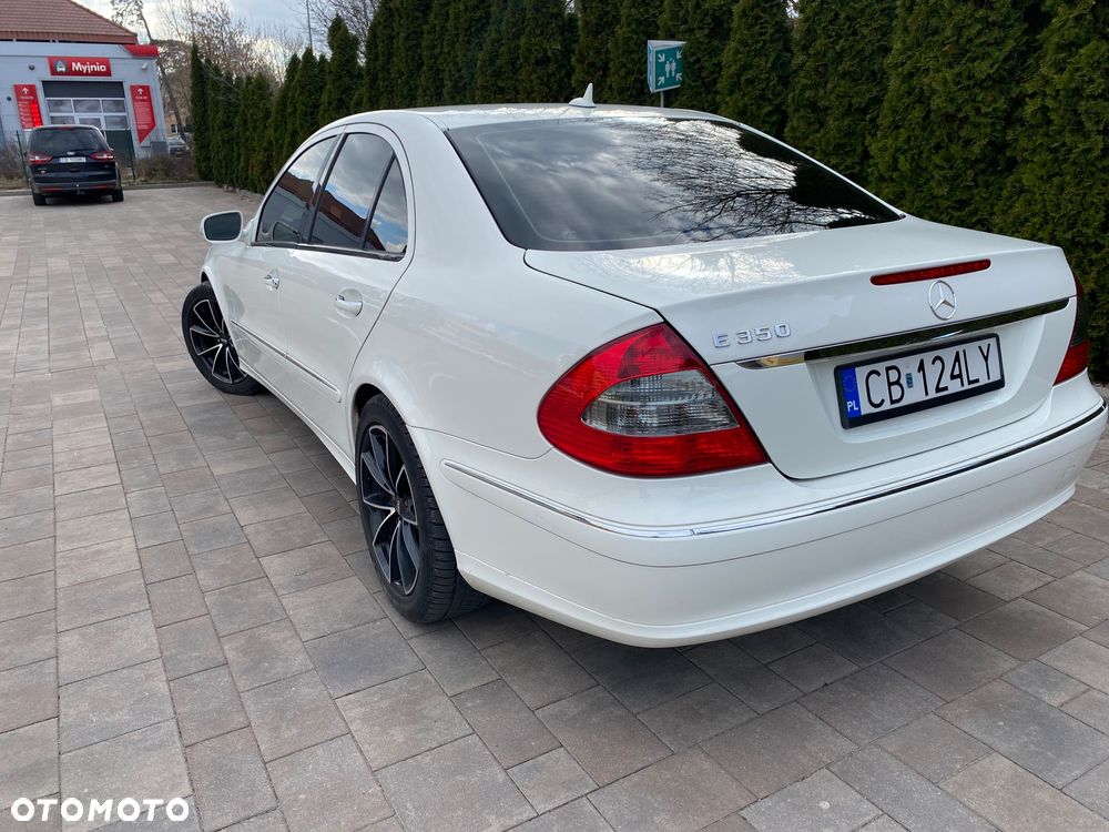 Mercedes-Benz Klasa E 350 7G-TRONIC Elegance - 16