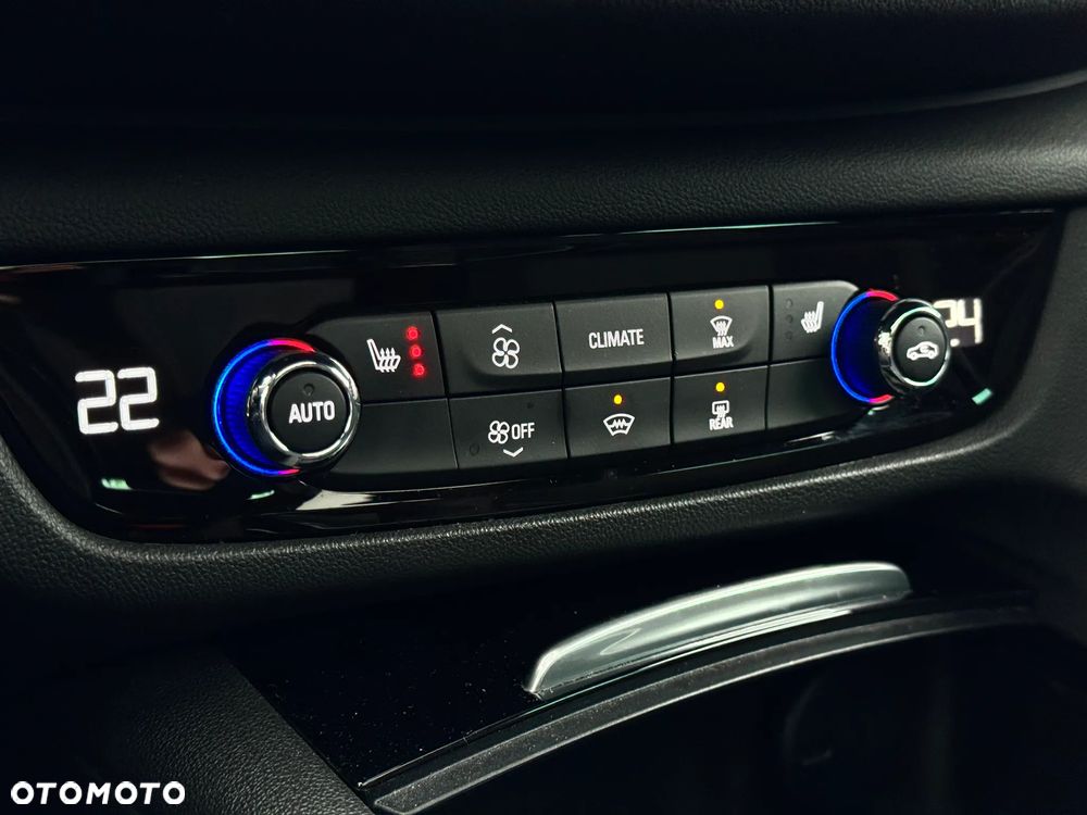 Opel Insignia 2.0 CDTI Elegance S&S - 13