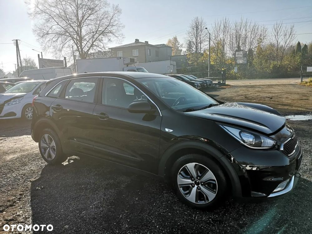 Kia Niro 1.6 GDI 2WD Vision - 27