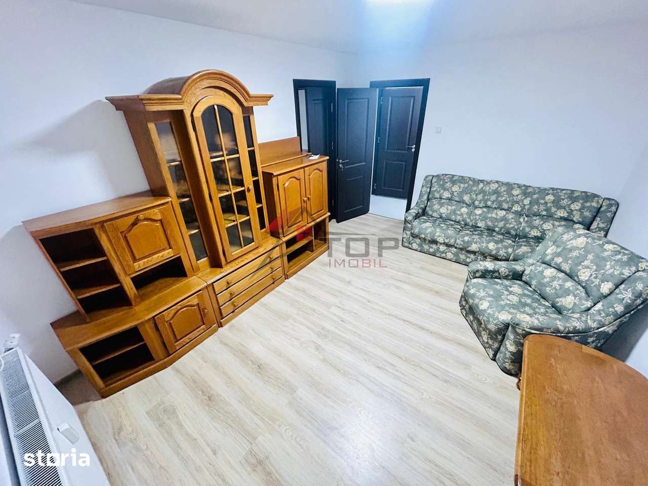 Podu Ros - Aleea Rozelor - 2 camere decomandat cu geam la baie, liber — fotografia 1