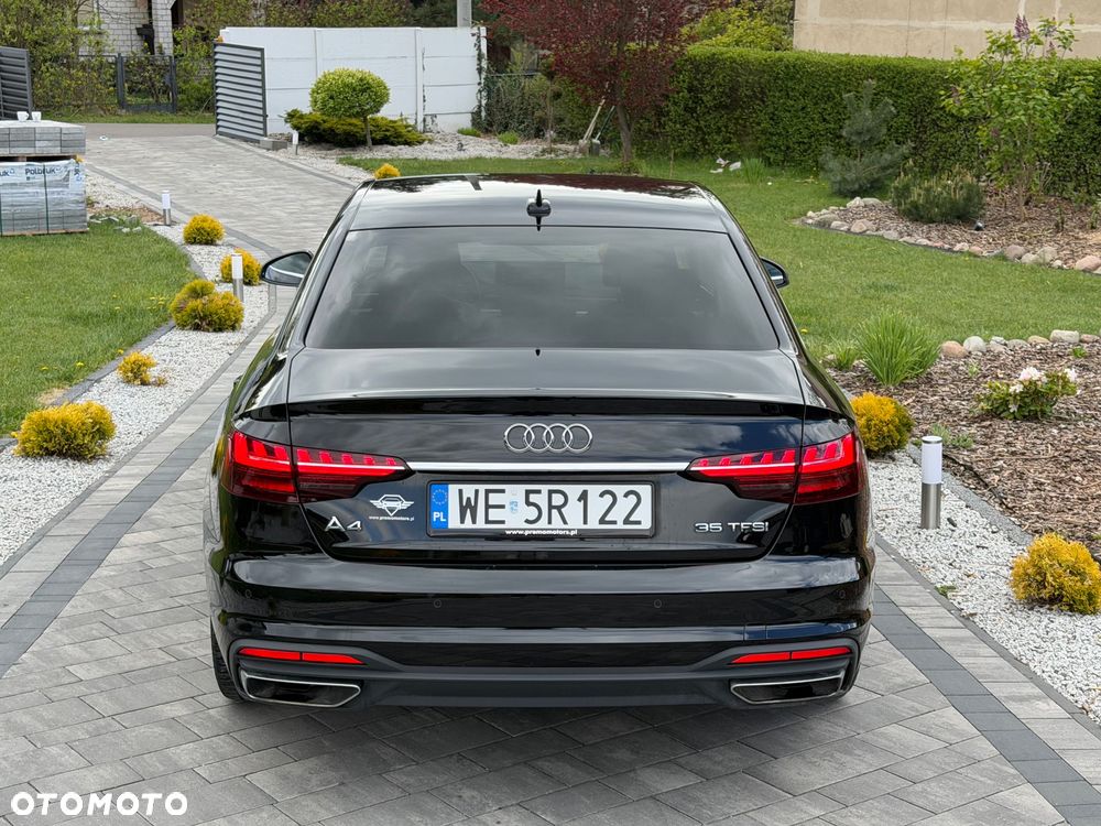 Audi A4 Limousine - 13