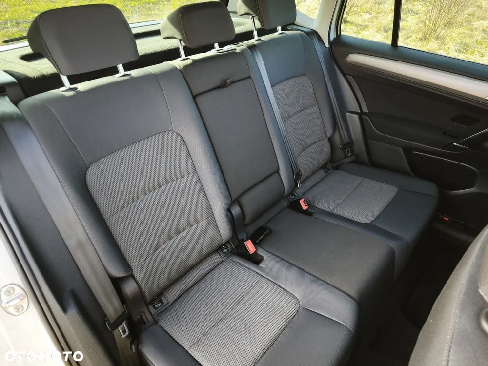 Volkswagen Golf Sportsvan - 12
