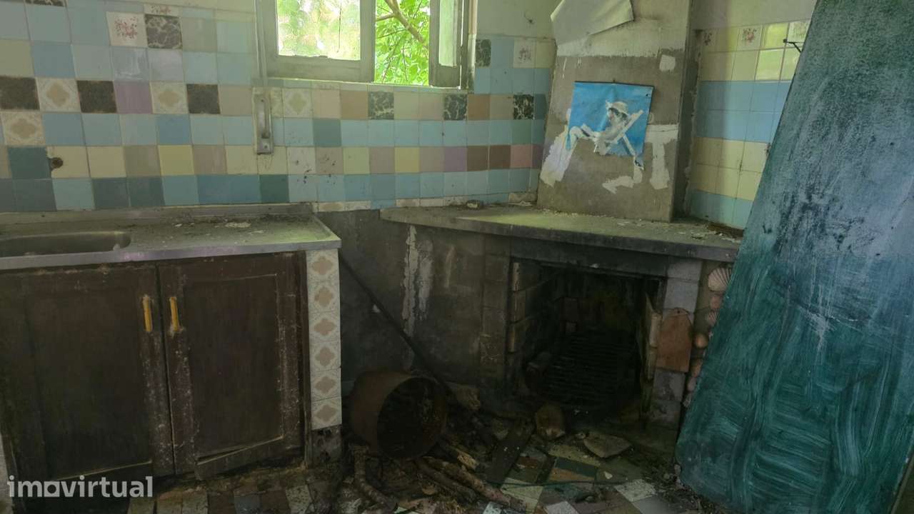 Moradia T2, geminada, (SEM LICENÇA) - Picassinos - M. Grande - Grande imagem: 4/13