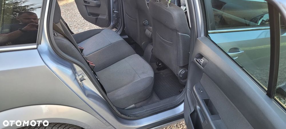Opel Astra - 21