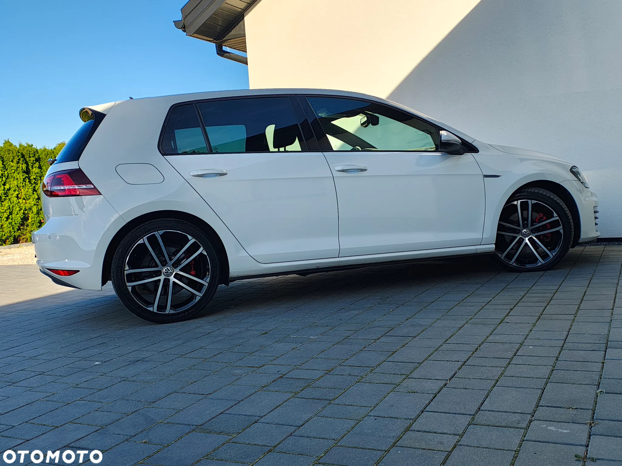 Volkswagen Golf GTD 2.0 TDI SCR DSG - 26