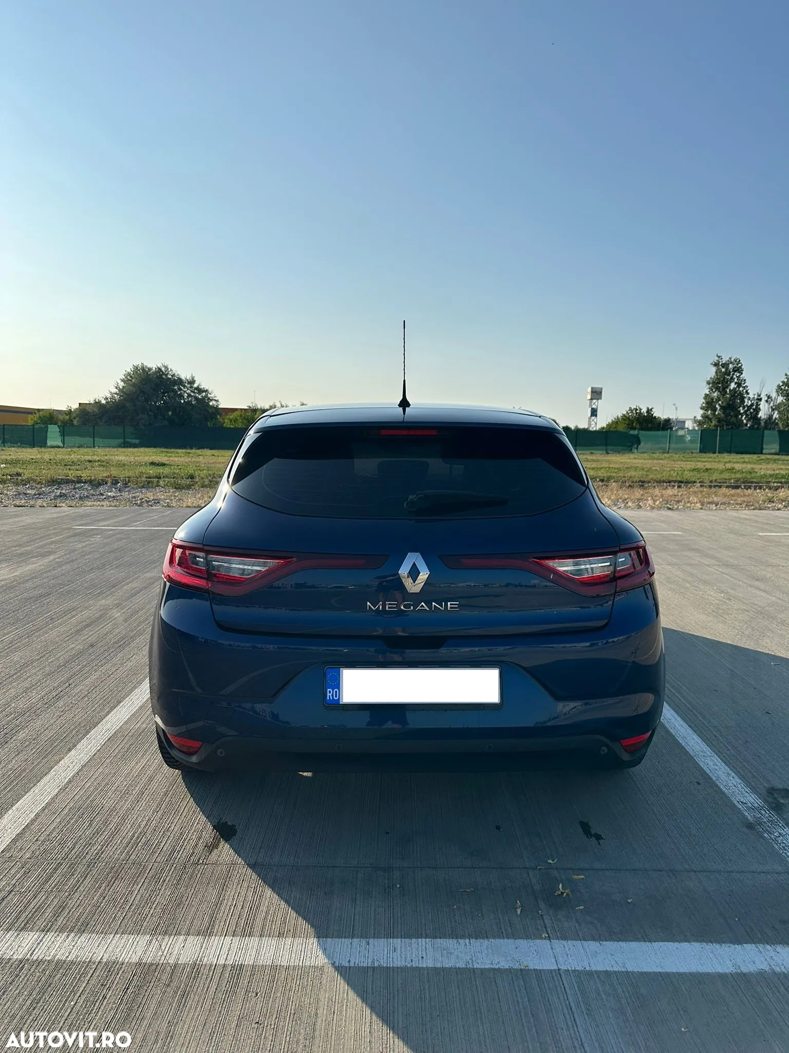 Renault Megane ENERGY dCi 110 EDC INTENS - 15