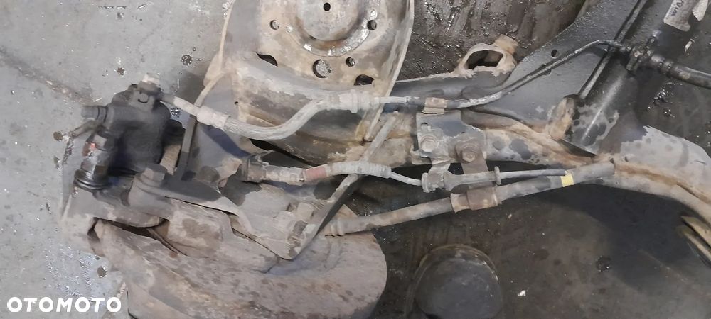 KIA SOUL I FL LIFT 1.6 CRDI BELKA TYLNA TYŁ OŚ KOMPLETNA TARCZE ZACISKI ABS nr. 46/6 - 4