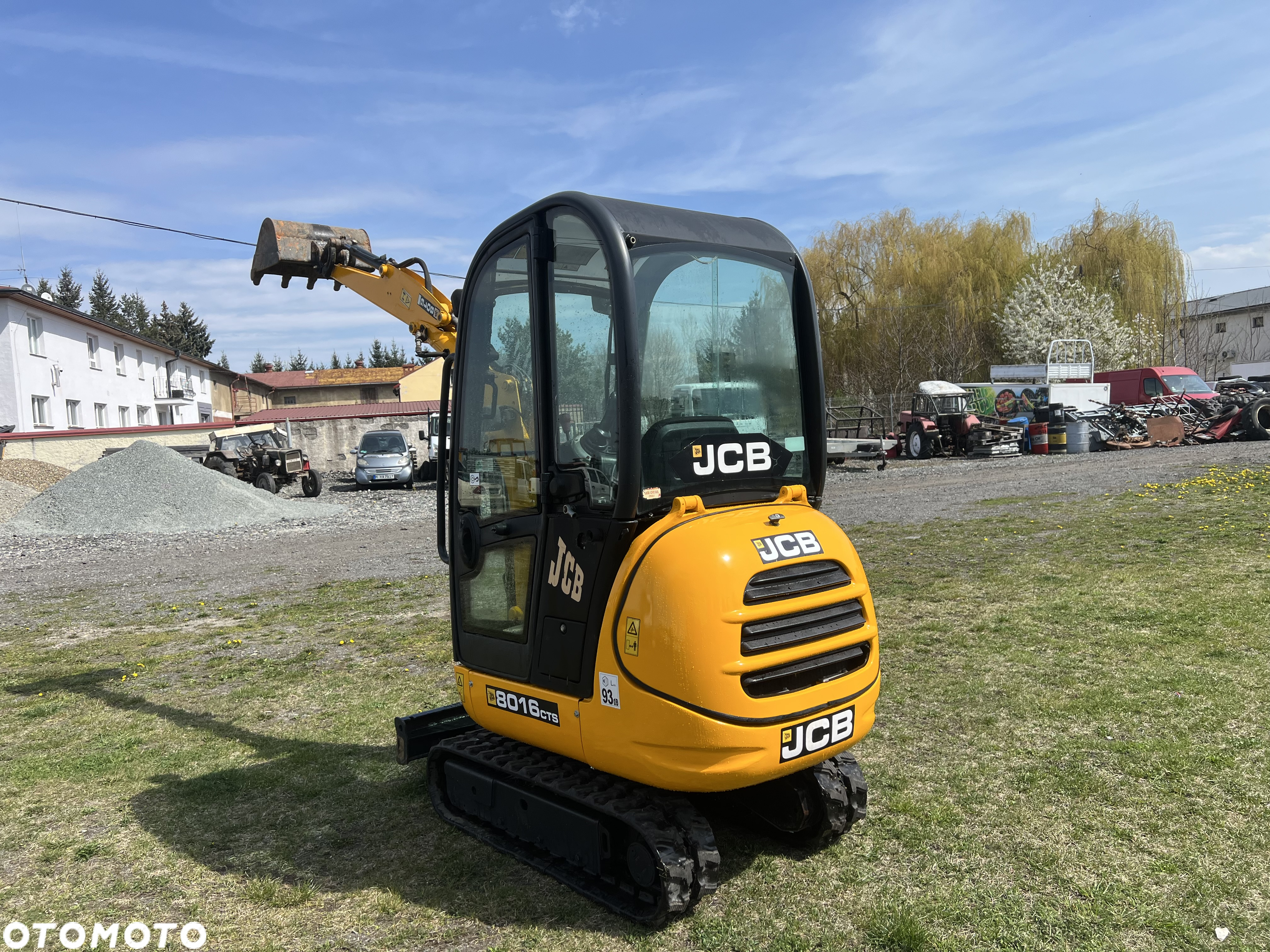 JCB 8016 - 5