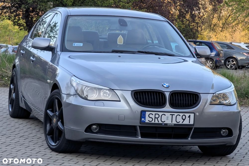 BMW Seria 5 520i Touring Edition Sport - 14
