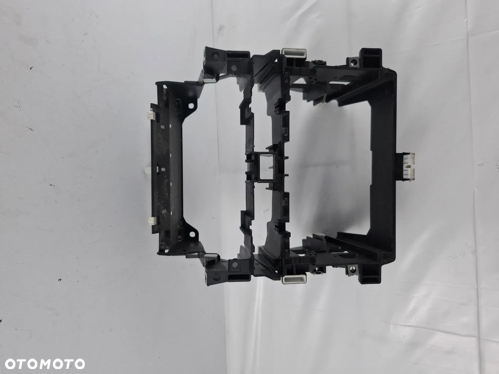 Mocowanie Ramka Kosz Dużego Radia 2-Din 2Din Audi A3 8P 8P0858005D - 1