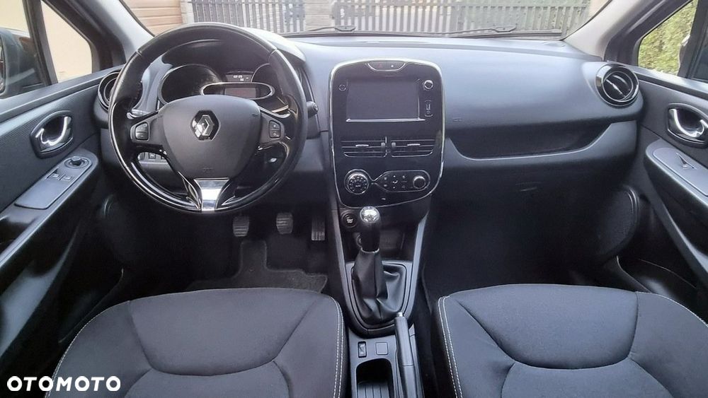 Renault Clio - 14