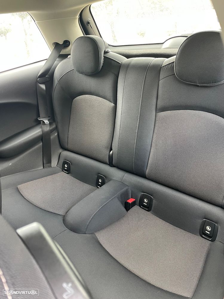 MINI 3 Portas One D Blackyard - 7