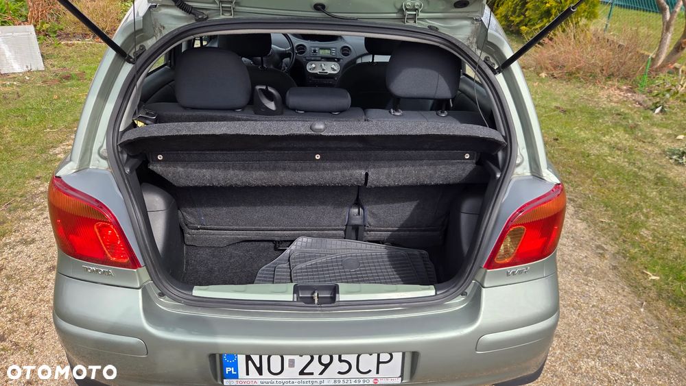 Toyota Yaris - 6