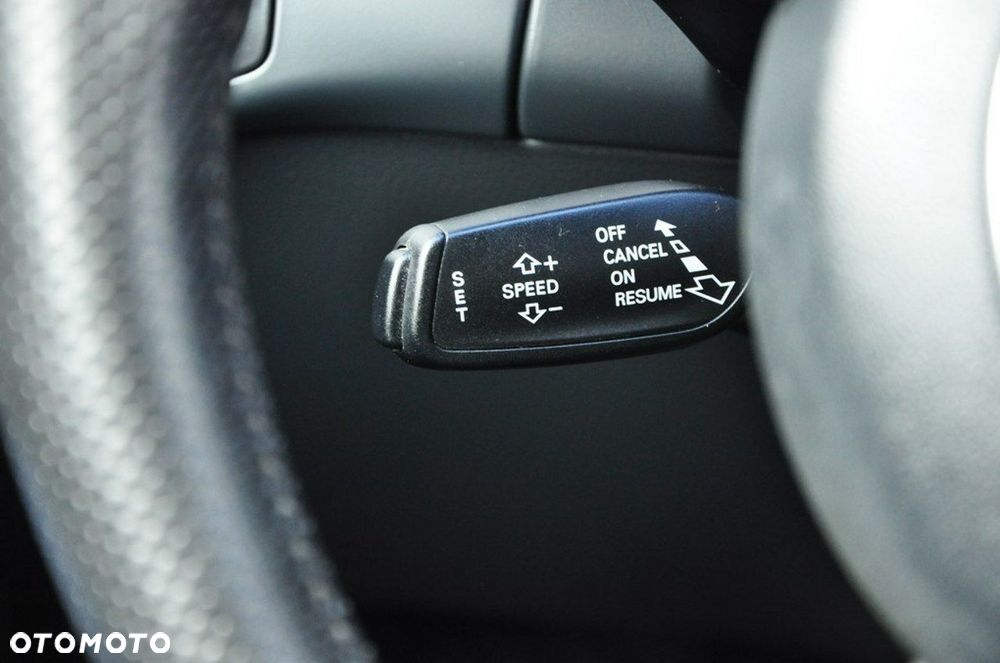 Audi A4 Avant 3.0 TDI DPF multitronic S line Sportpaket - 36