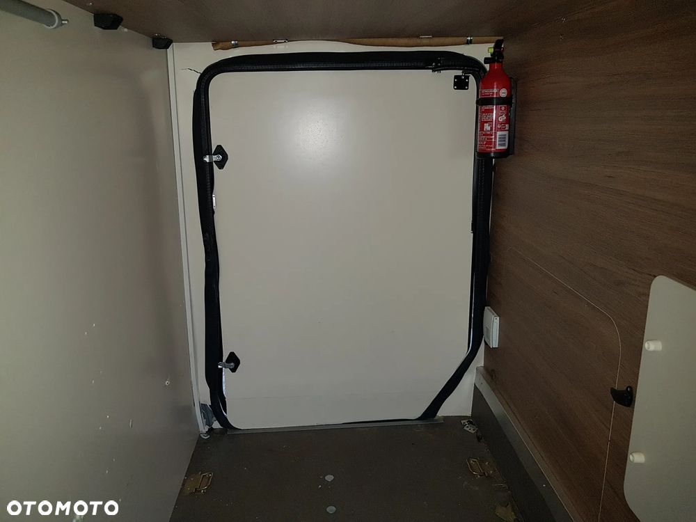 Miller Toronto  possl knaus ducato kamper - 12