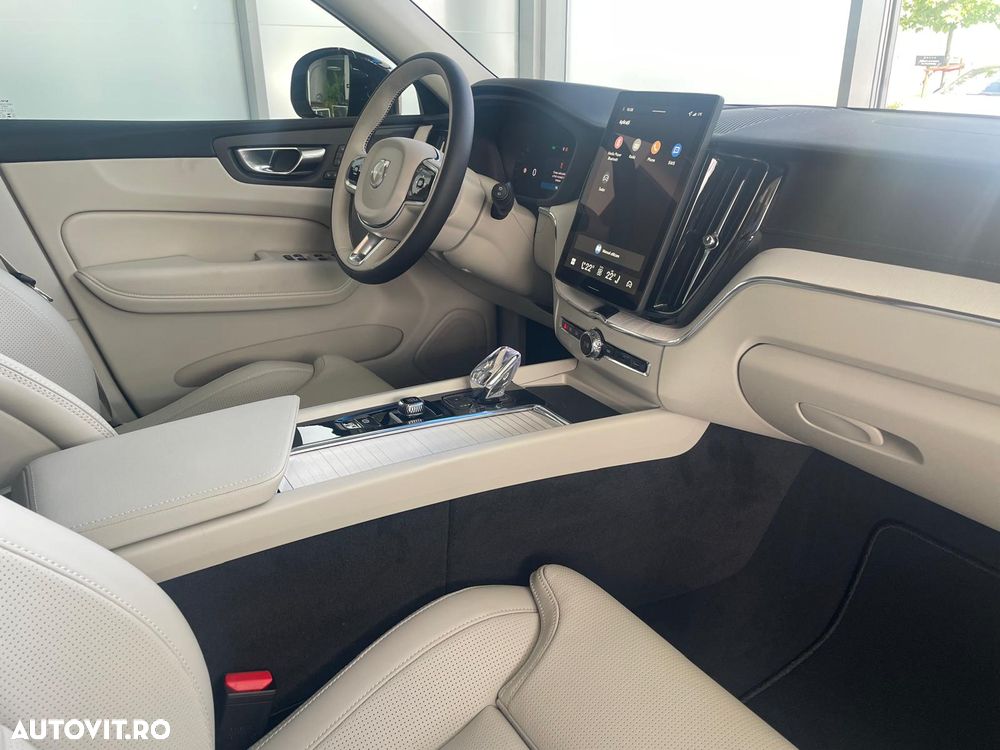 Volvo XC 60 B5 B AWD Ultra Dark - 10