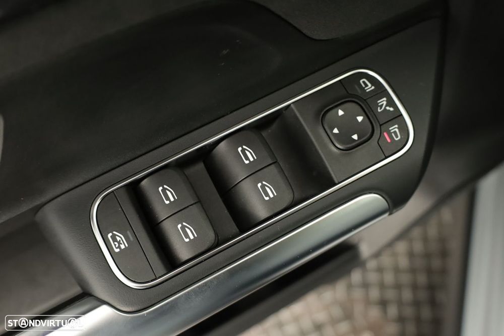 Mercedes-Benz EQA 250+ AMG Line - 19