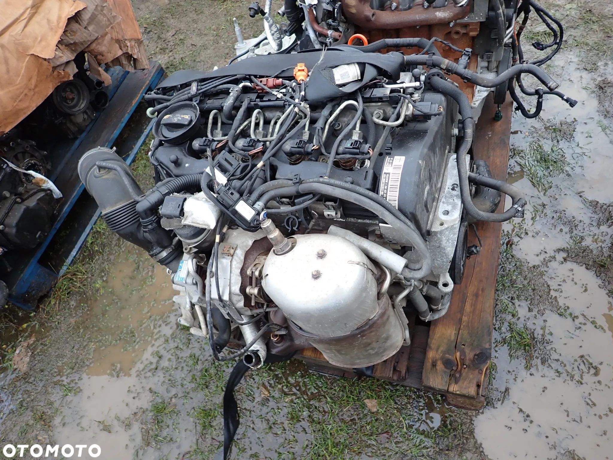VOLKSWAGEN CADDY 1.6 TDI CAY SKRZYNIA BIEGÓW - 1