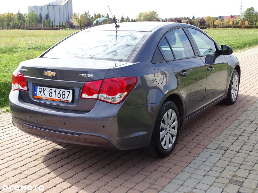 Chevrolet Cruze - 20