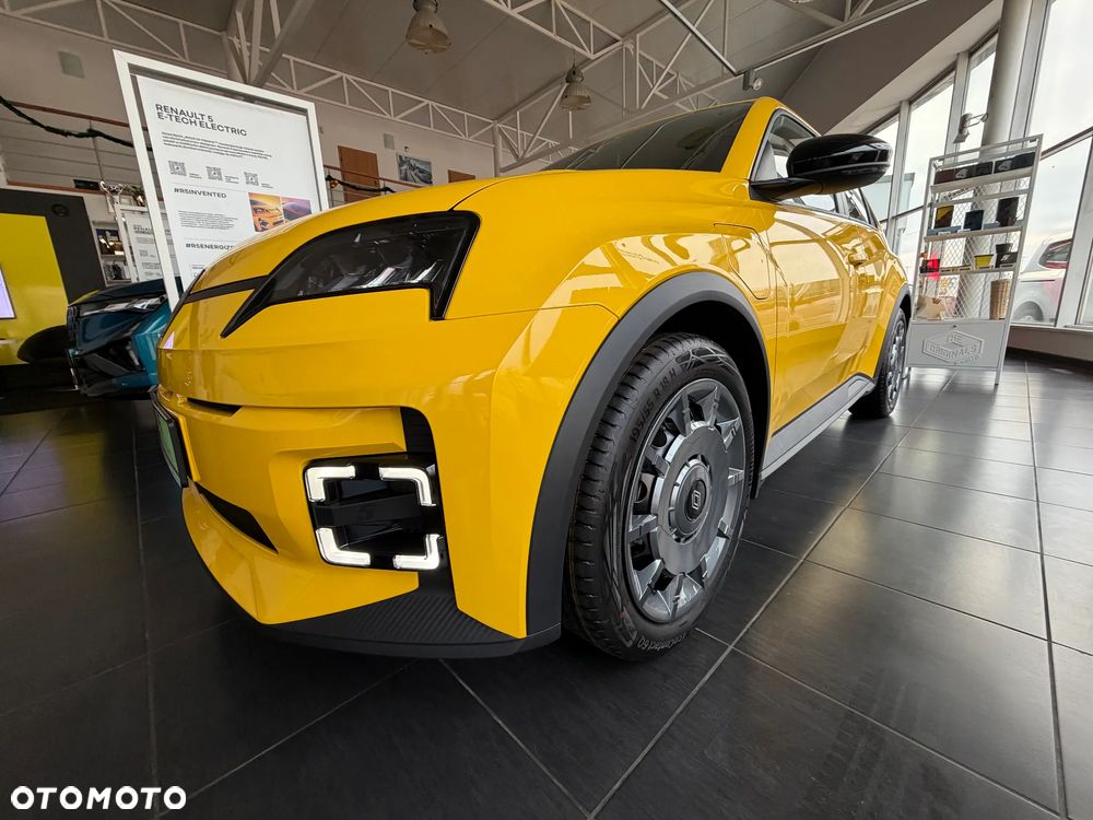 Renault 5 40kWh Urban Range Evolution - 12