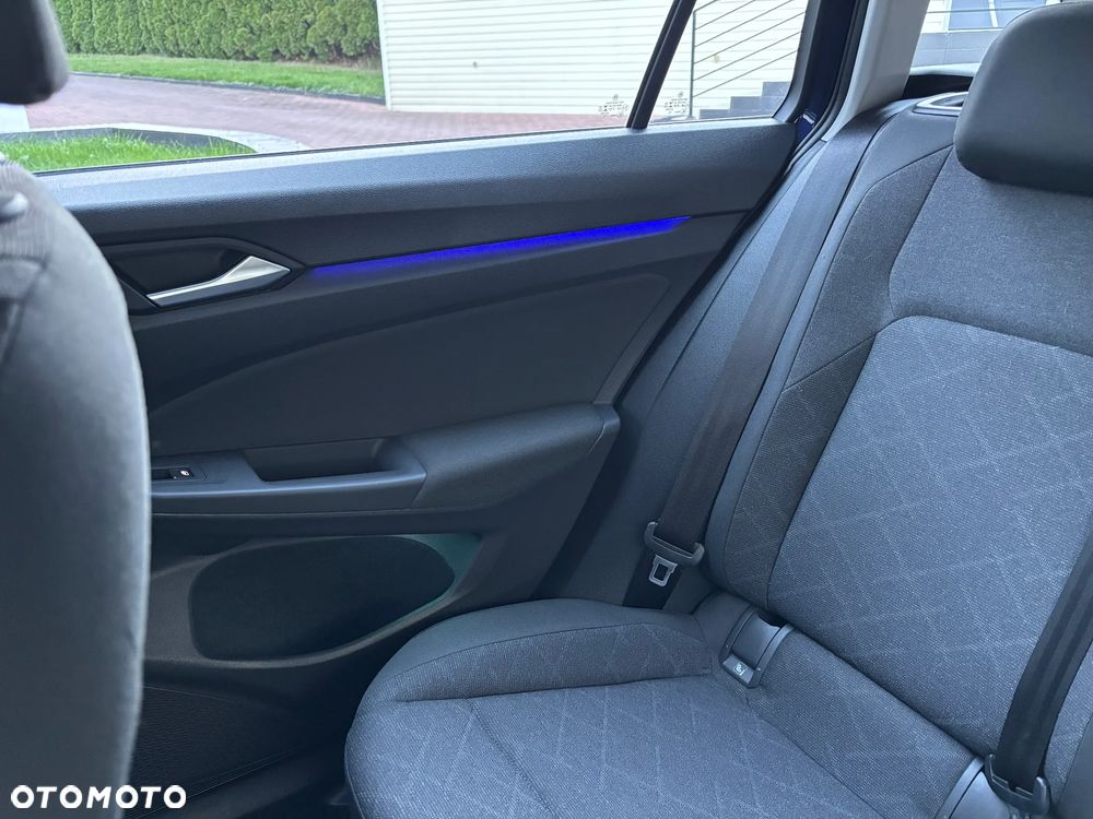 Volkswagen Golf 2.0 TDI Life - 37