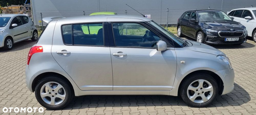 Suzuki Swift 1.3 Comfort - 2