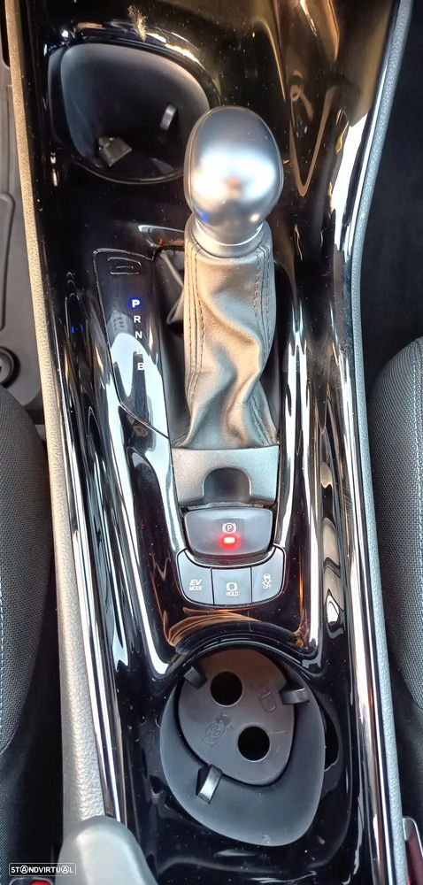 Toyota C-HR 1.8 Hybrid Square Collection - 9