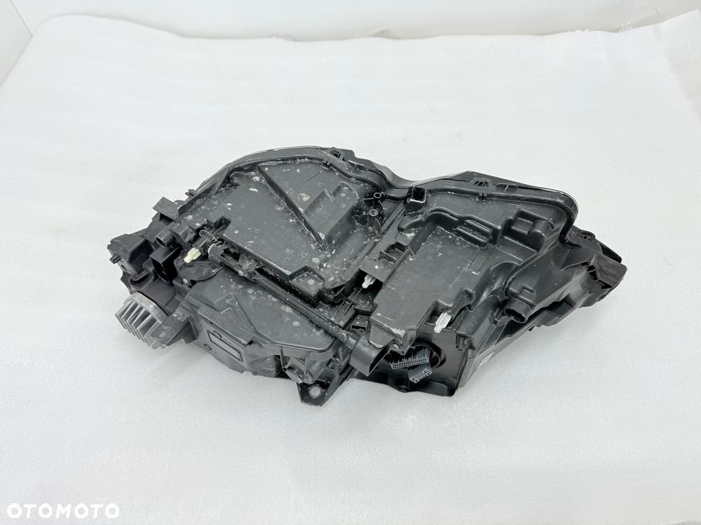 Lampa przednia prawa VOLVO V90 S90 FULL LED - 6