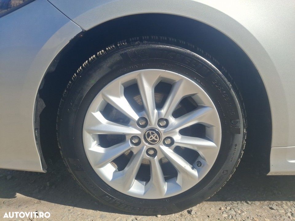 Toyota Corolla - 19