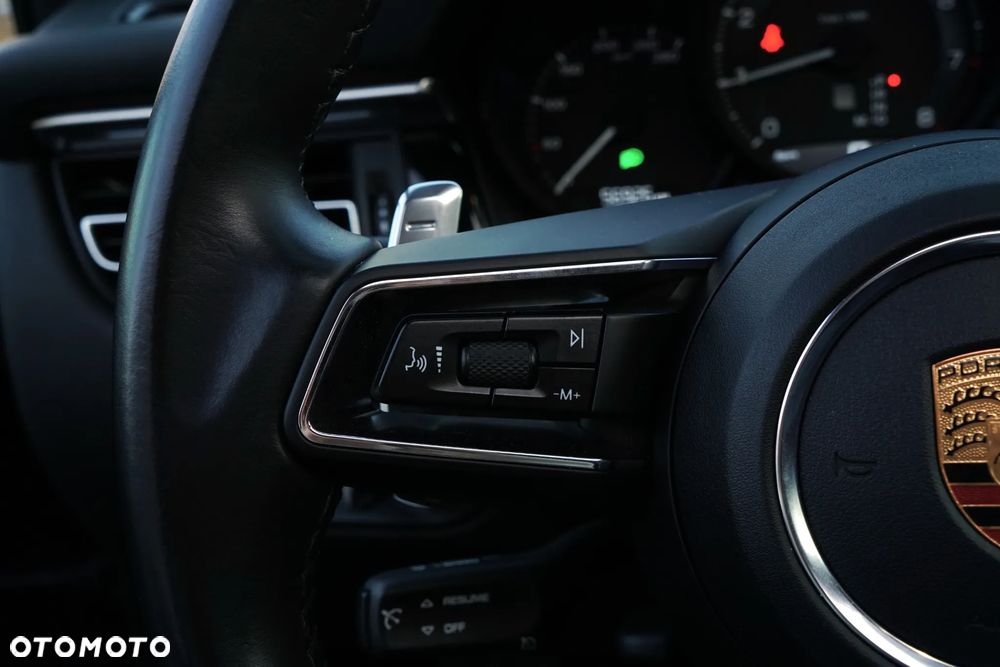 Porsche Macan Standard - 26