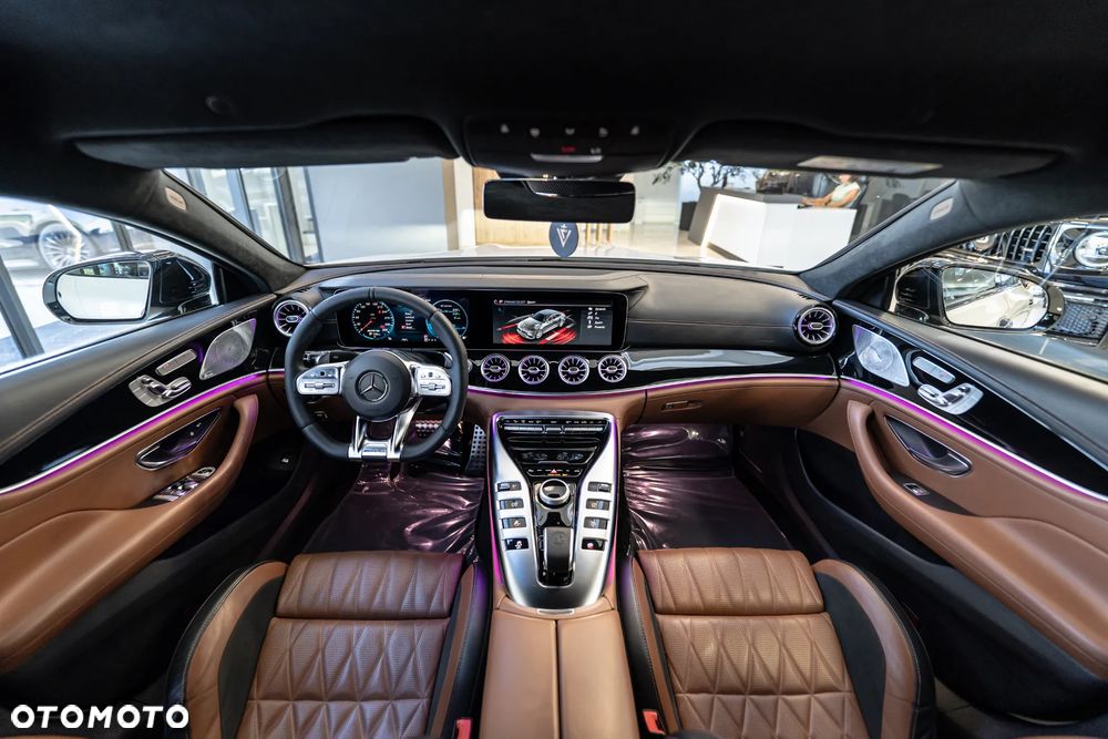 Mercedes-Benz AMG GT 43 Speedshift TCT 9G - 29