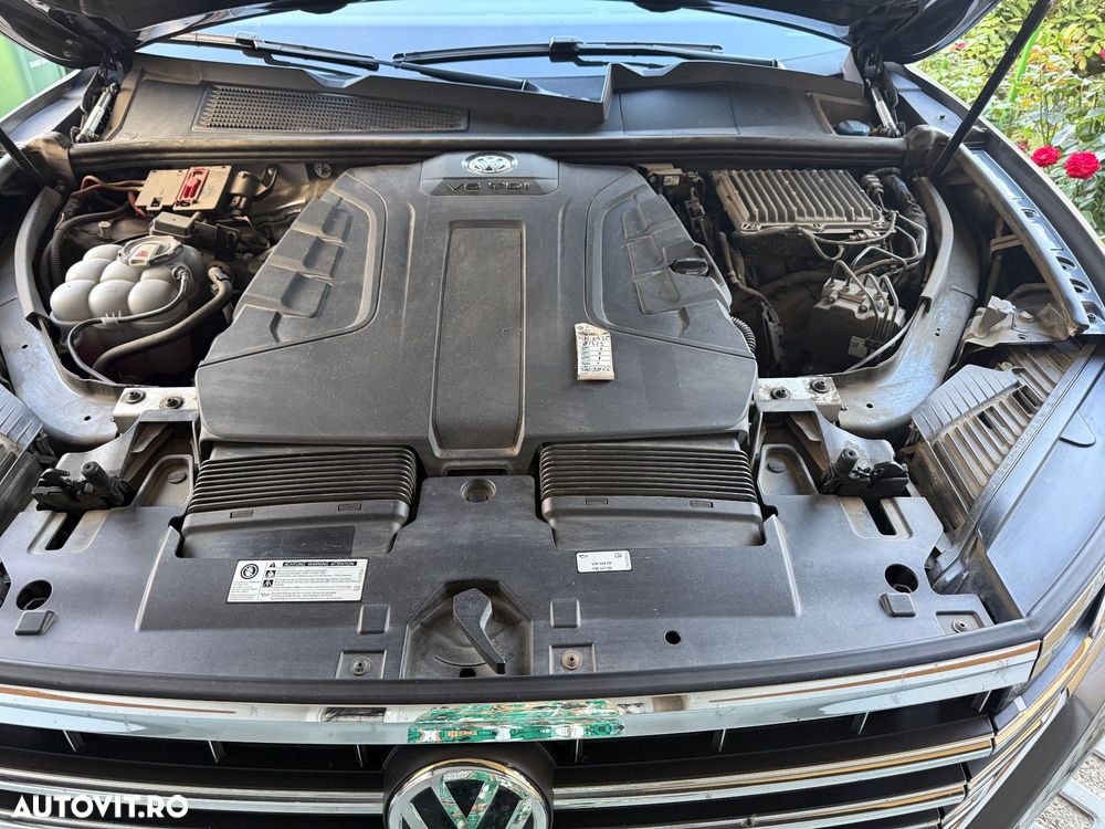 Volkswagen Touareg - 7