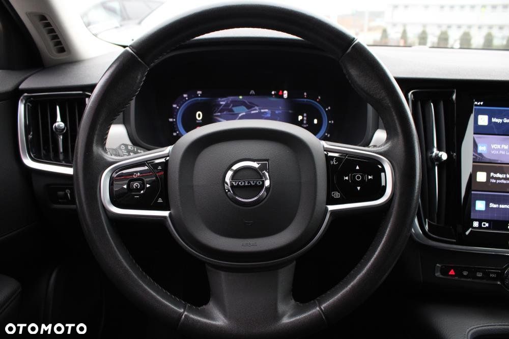 Volvo V90 - 17