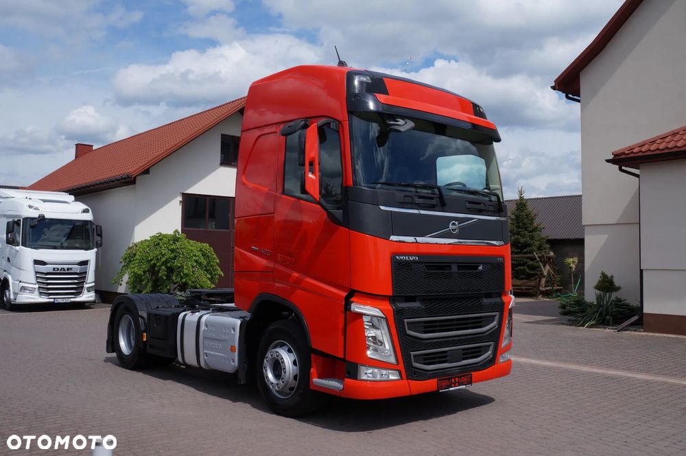 Volvo FH 4 EURO 6 GLOBETROTTER PRZEBIEG 161 TYS KM ZŁOTY KONTRAKT - 2