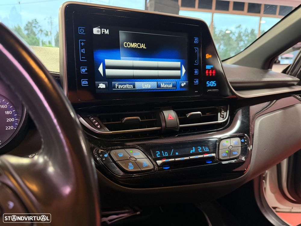 Toyota C-HR 1.8 HSD Exclusive - 18