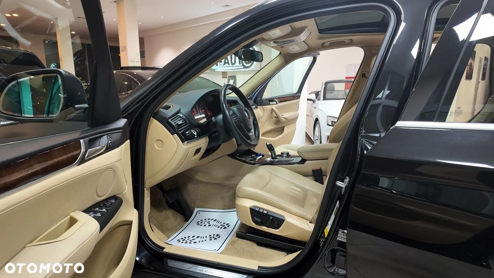 BMW X3 xDrive28i xLine sport - 24