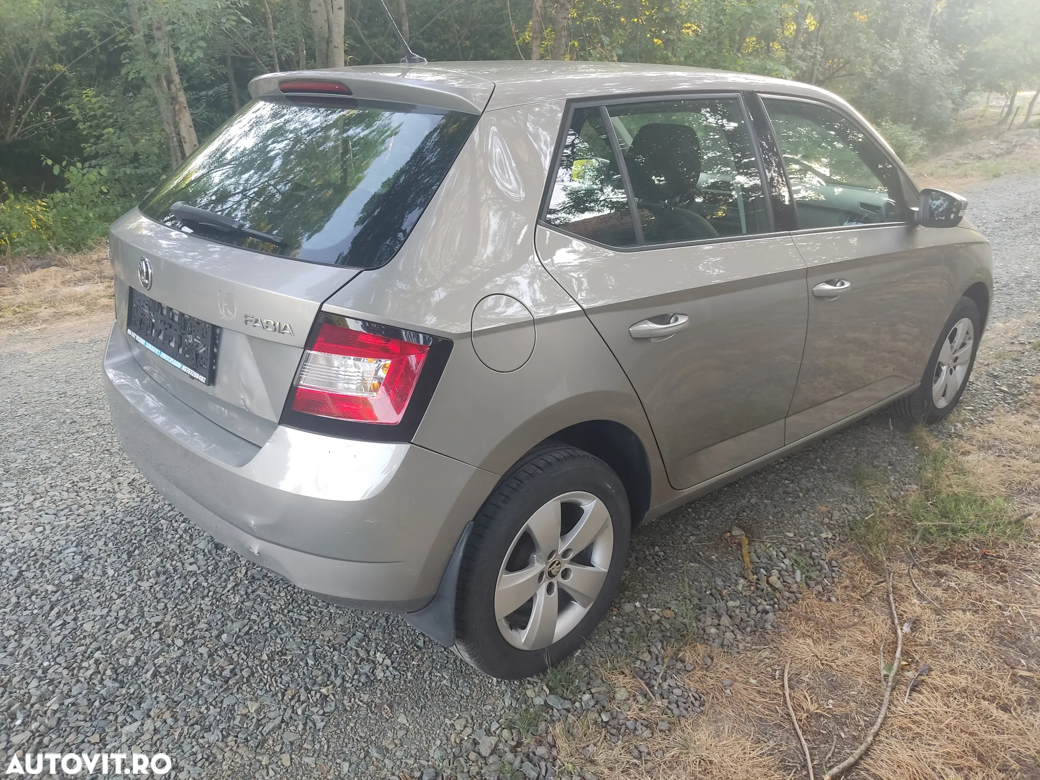 Skoda Fabia 1.0 MPI Active - 8