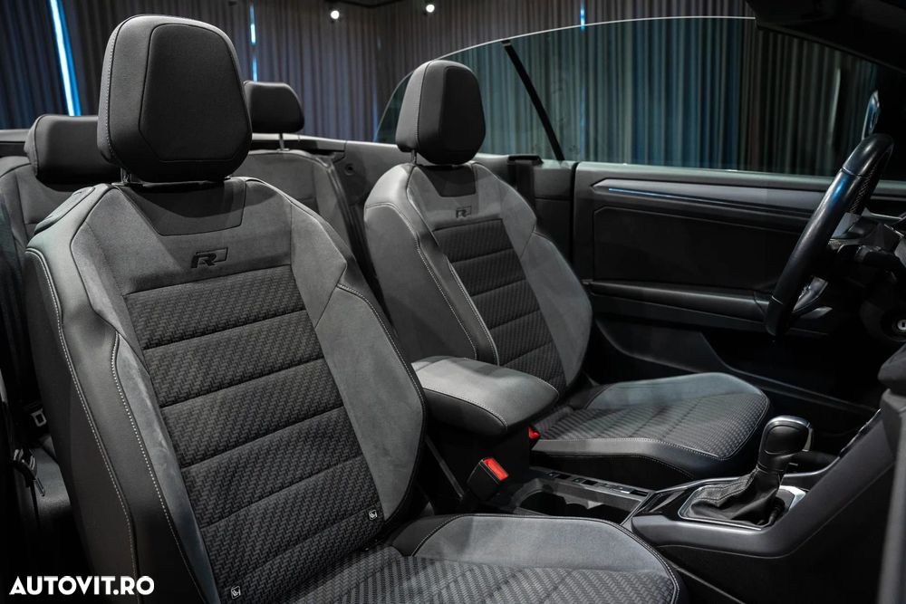 Volkswagen T-Roc - 23