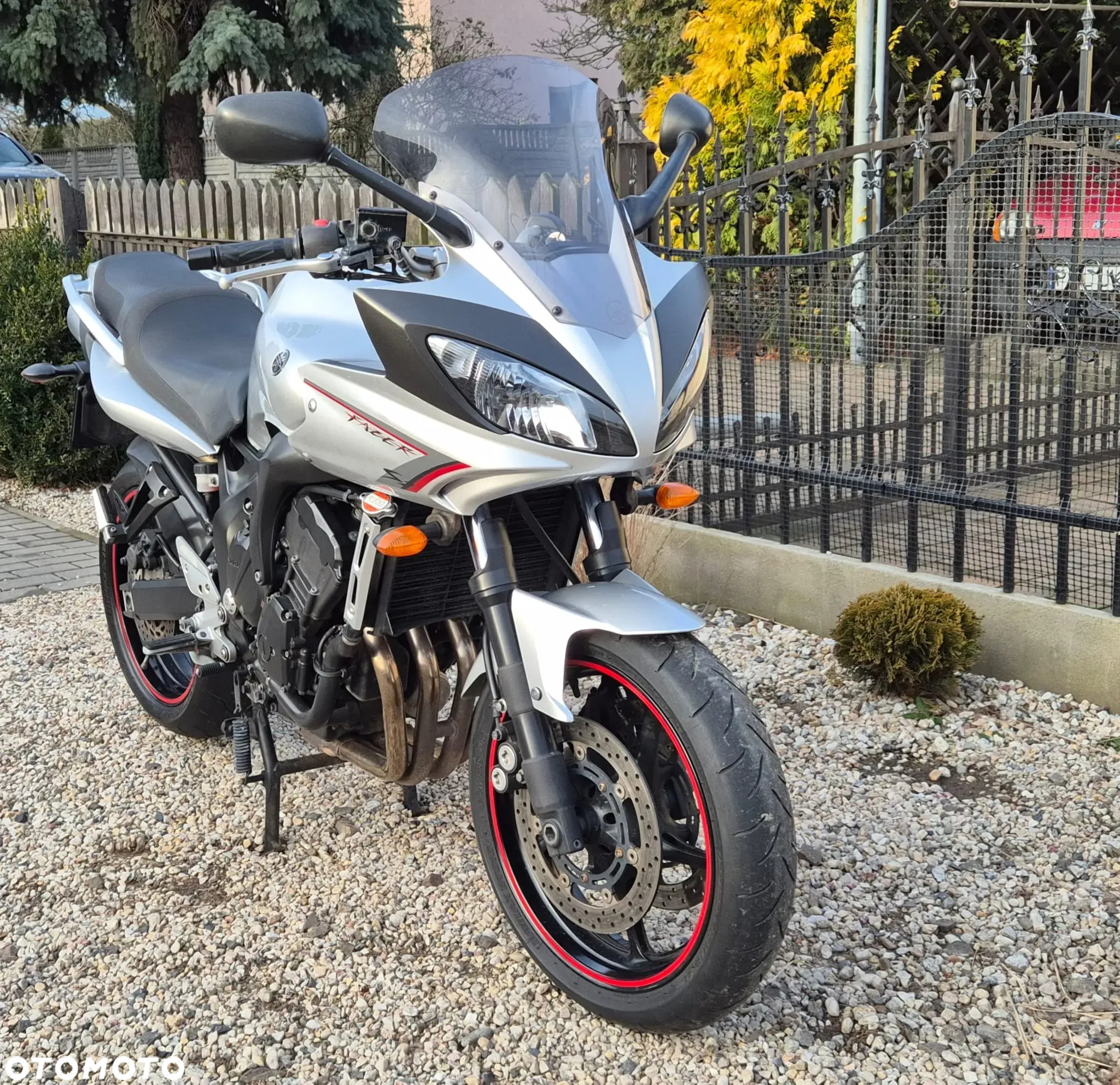Yamaha FZ6 - 7