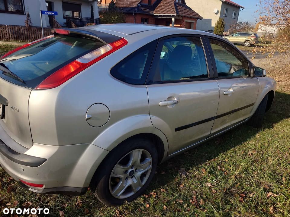 Ford Focus 1.8 TDCi Ambiente - 17