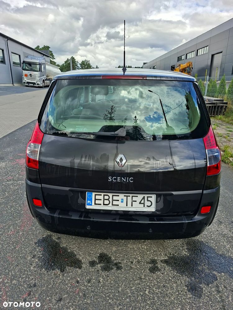 Renault Scenic 1.6 16V Alize - 9